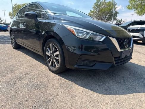 Used 2020 Nissan Versa SV FWD image 1