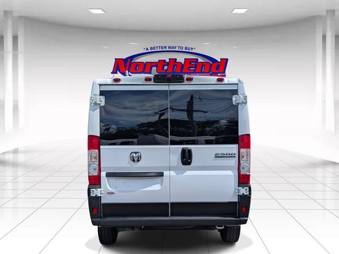 Used 2025 RAM ProMaster 2500 w/ U-Haul Equipment Group FWD image 6