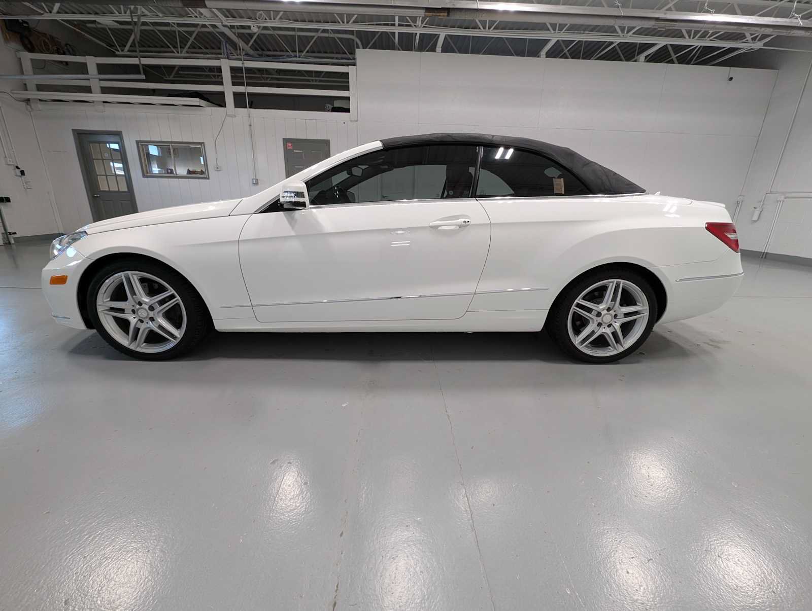 Used 2013 Mercedes-Benz E 350 Cabriolet image 21