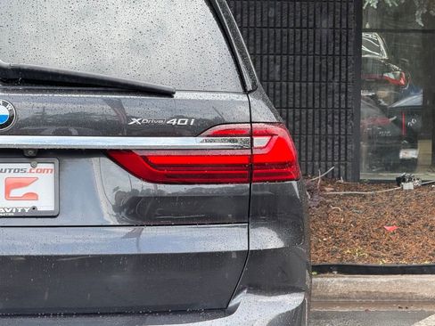 Used 2022 BMW X7 xDrive40i w/ Premium Package AWD/4WD image 16