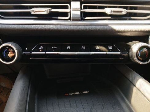 New 2025 Chevrolet Equinox EV LT w/ Active Safety Package 3 image 25