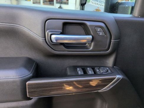 Certified 2023 Chevrolet Silverado 2500 LT image 14