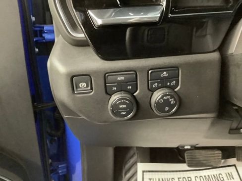 Used 2025 Chevrolet Silverado 1500 LT AWD/4WD image 14