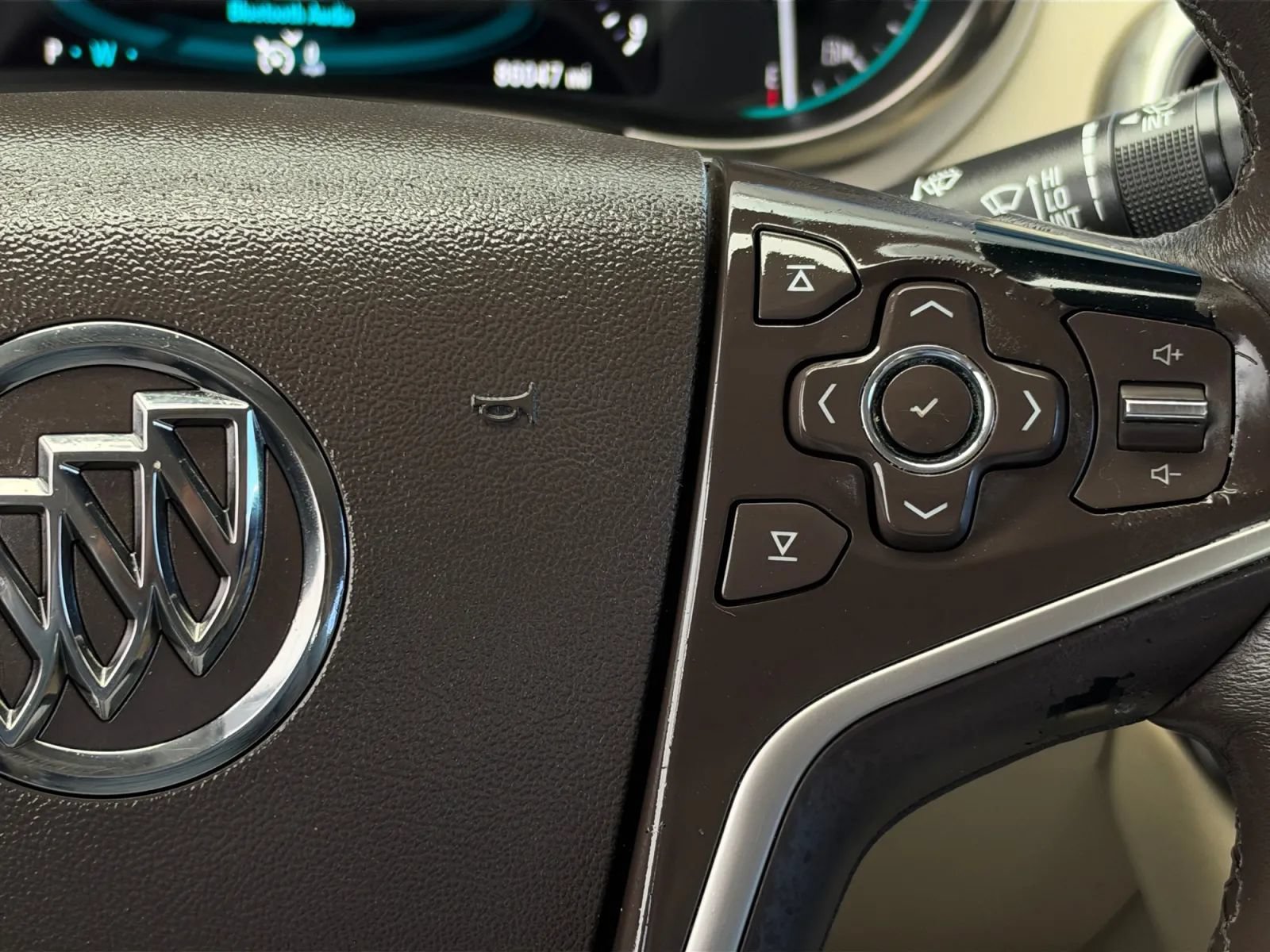 Used 2015 Buick LaCrosse Leather w/ Experience Buick Package FWD image 29