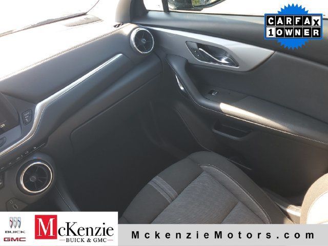 Used 2025 Chevrolet Blazer LT FWD image 26