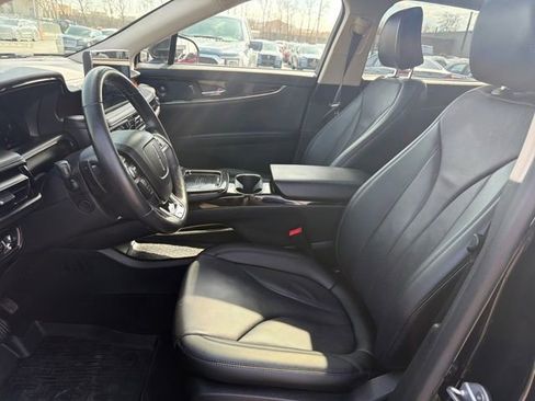 Certified 2023 Lincoln Nautilus Reserve w/ Equipment Group 201A image 13