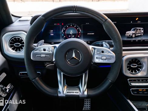 Used 2022 Mercedes-Benz G 63 AMG 4MATIC w/ G Manufaktur Interior Package image 25