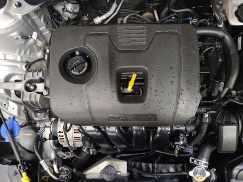 Used 2021 Kia Forte LXS FWD image 30