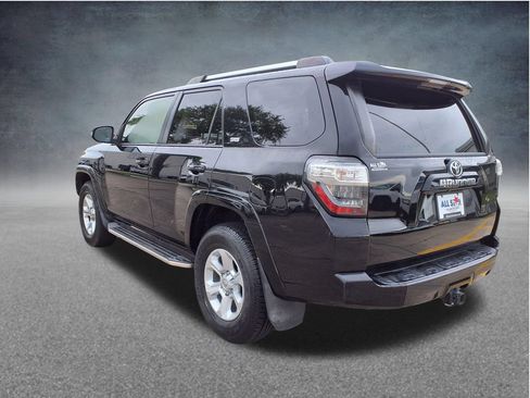 Used 2019 Toyota 4Runner SR5 Premium AWD/4WD image 10