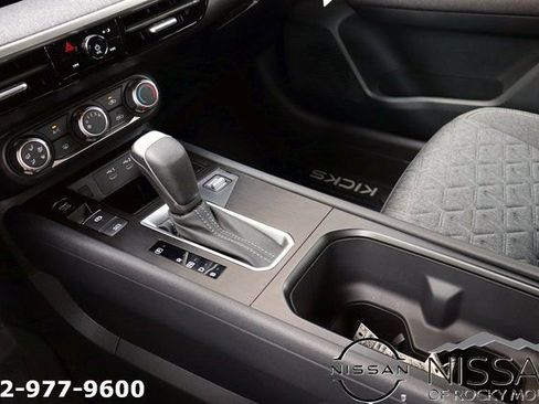 New 2025 Nissan Kicks SV w/ Charging Package FWD image 18