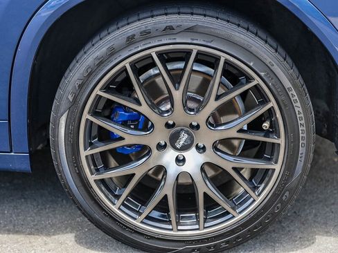 Used 2019 BMW X4 xDrive30i w/ M Sport Package 2 AWD/4WD image 10