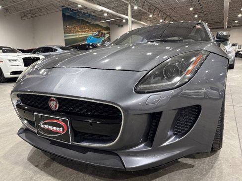 Used 2017 Jaguar F-TYPE S image 30