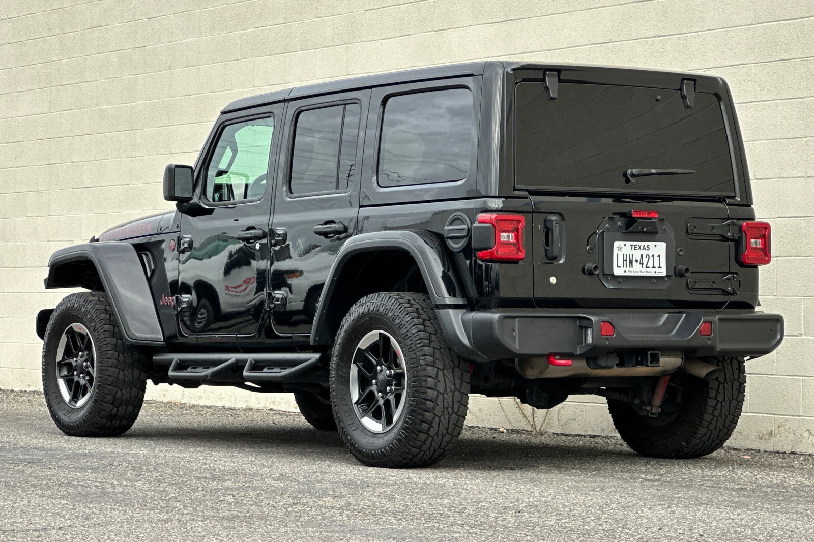 Used 2018 Jeep Wrangler Unlimited Rubicon AWD/4WD image 6