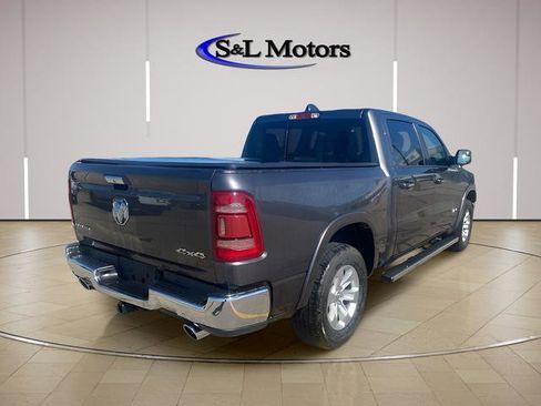 Used 2022 RAM 1500 Laramie AWD/4WD image 3