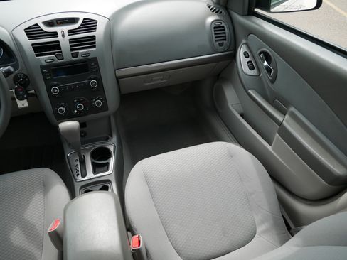 Used 2008 Chevrolet Malibu LS FWD image 11