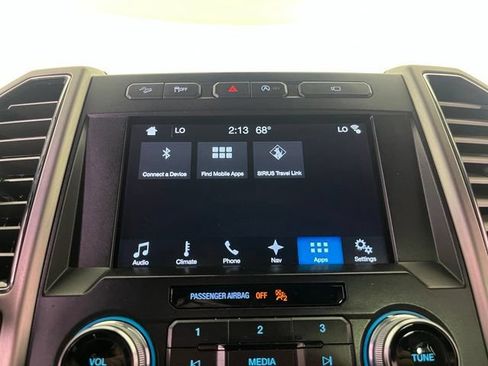 Used 2017 Ford F150 Platinum w/ Equipment Group 701A Luxury AWD/4WD image 29