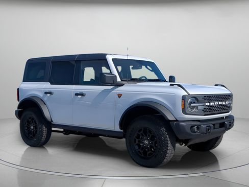 New 2026 Ford Bronco Badlands AWD/4WD image 41
