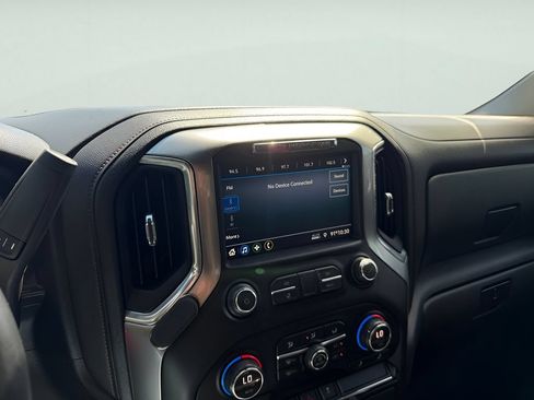 Used 2021 Chevrolet Silverado 1500 LT Trail Boss AWD/4WD image 27