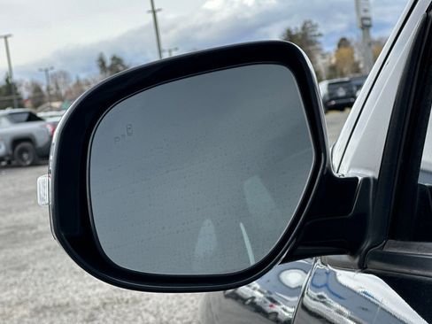 Used 2024 Mitsubishi Outlander Sport SE image 48