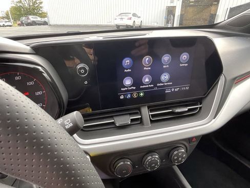 Used 2024 Chevrolet Trax RS w/ Driver Confidence Package image 44