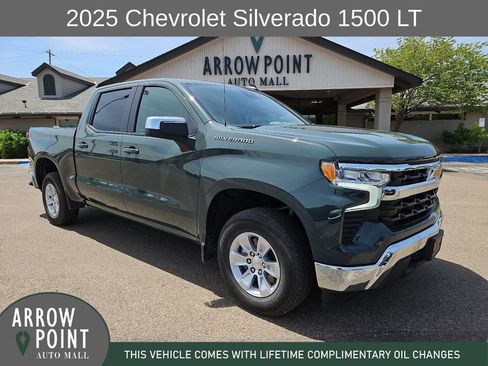 Used 2025 Chevrolet Silverado 1500 LT RWD image 1