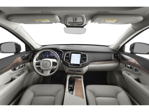 Used 2024 Volvo XC90 T8 Ultimate w/ Protection Package Premier AWD/4WD image 5