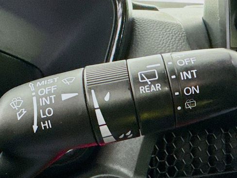 Used 2023 Honda CR-V Sport image 16