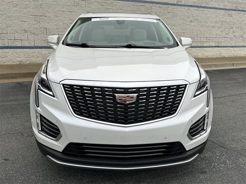 Certified 2023 Cadillac XT5 Premium Luxury w/ Technology Package image 2