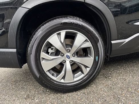 Certified 2025 Subaru Ascent Premium AWD/4WD image 28