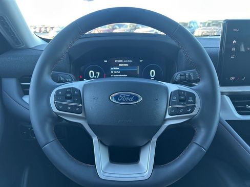 New 2026 Ford Explorer Active image 30