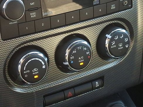 Used 2013 Dodge Challenger R/T w/ Blacktop Pkg image 15