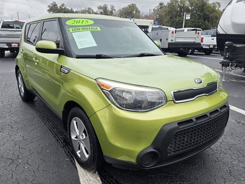 Used 2016 Kia Soul image 11