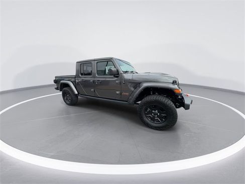 Used 2021 Jeep Gladiator Mojave image 2