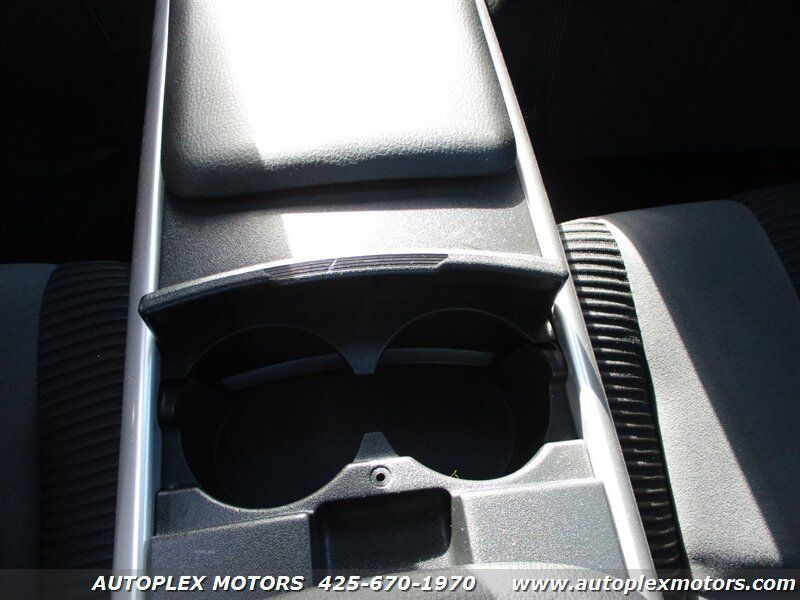 Used 2006 MAZDA RX-8 w/ Touring Pkg RWD image 20