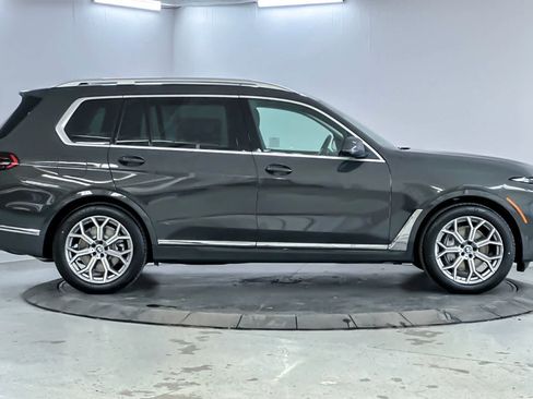 Used 2026 BMW X7 xDrive40i AWD/4WD image 8