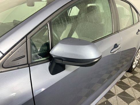 Used 2025 Toyota Corolla LE FWD image 12