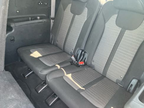 Used 2023 Kia Sorento LX FWD image 23
