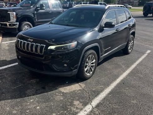 Used 2020 Jeep Cherokee Latitude Plus FWD image 1