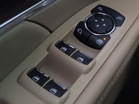 Used 2017 Ford Explorer Limited AWD/4WD image 27