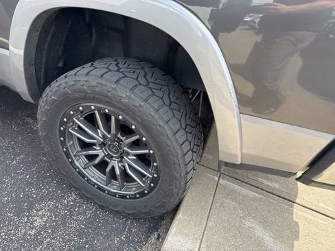 Used 2020 RAM 1500 Laramie AWD/4WD image 28
