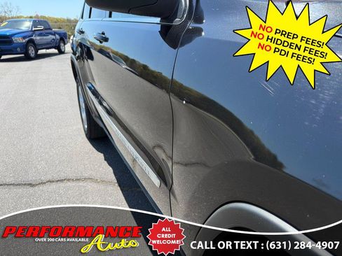 Used 2013 Jeep Grand Cherokee Laredo AWD/4WD image 19