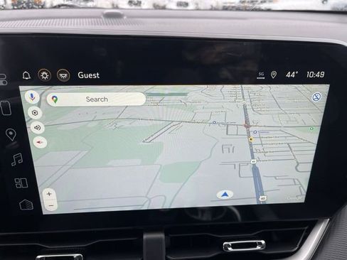 New 2026 Chevrolet Equinox LT w/ Safety and Technology Package image 18