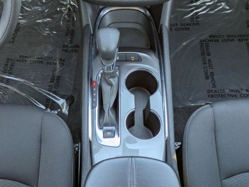 Used 2024 Chevrolet Malibu LT image 6