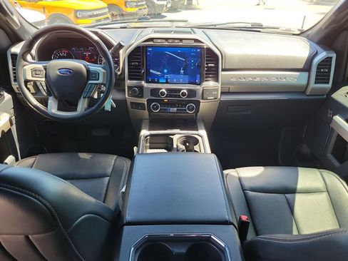 Used 2022 Ford F250 Lariat w/ Chrome Package AWD/4WD image 11