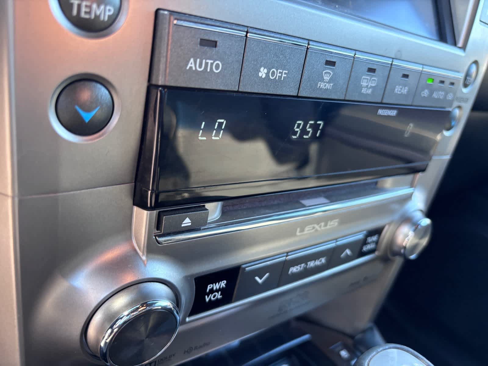 Used 2021 Lexus GX 460 Premium w/ Accessory Package AWD/4WD image 21