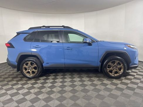 Used 2023 Toyota RAV4 AWD Hybrid image 2