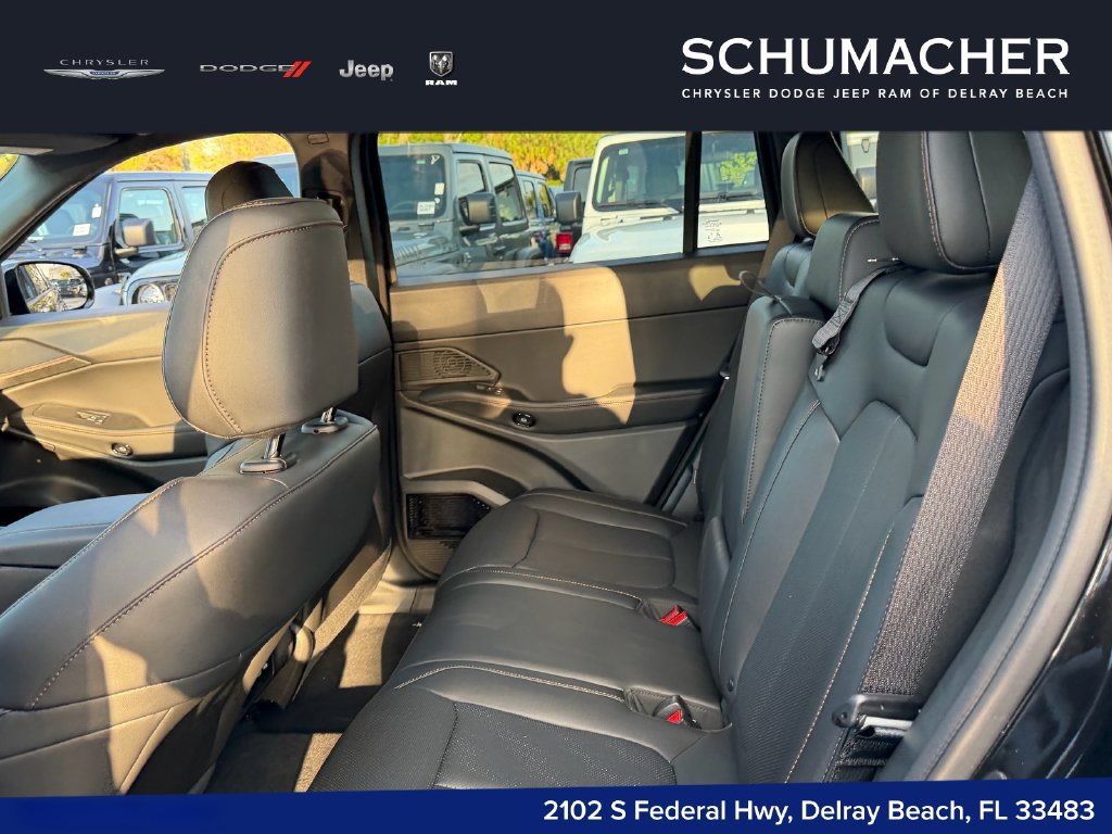 New 2026 Jeep Cherokee Limited AWD/4WD image 12