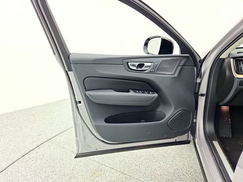 New 2026 Volvo XC60 B5 Plus w/ Climate Package image 23