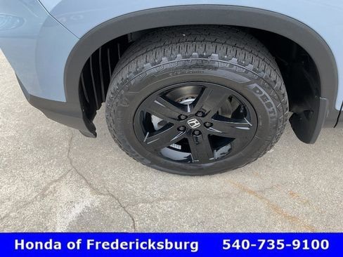Used 2023 Honda Ridgeline Black Edition image 10