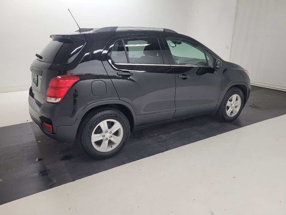 Used 2019 Chevrolet Trax LT FWD image 10